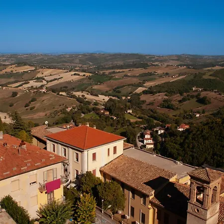 לינה וארוחת בוקר Rocca Contrada