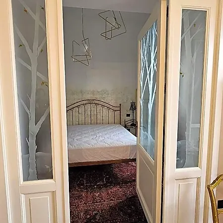 Rocca Contrada Bed and Breakfast 4*