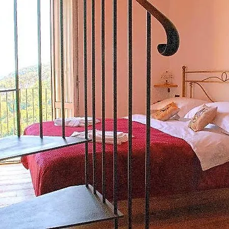 Rocca Contrada 4*